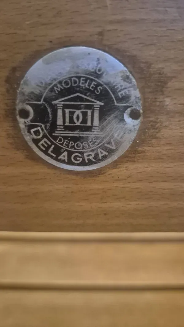 Illustration numéro 3 du produit Bureau  d’écolier