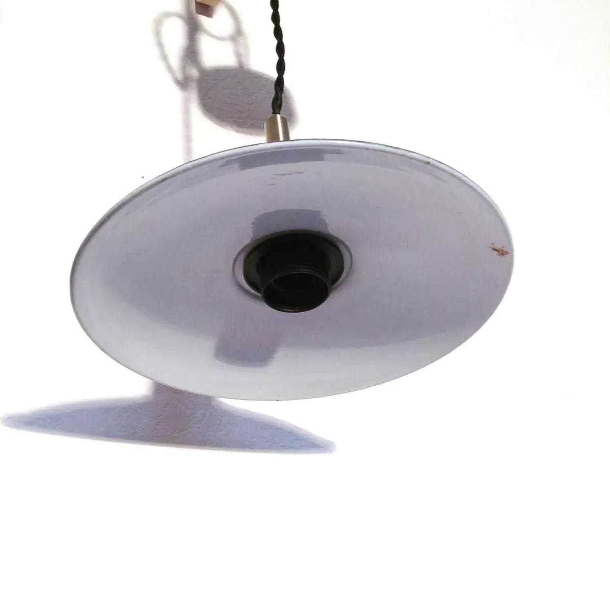 Illustration numéro 3 du produit Suspension verte 1950