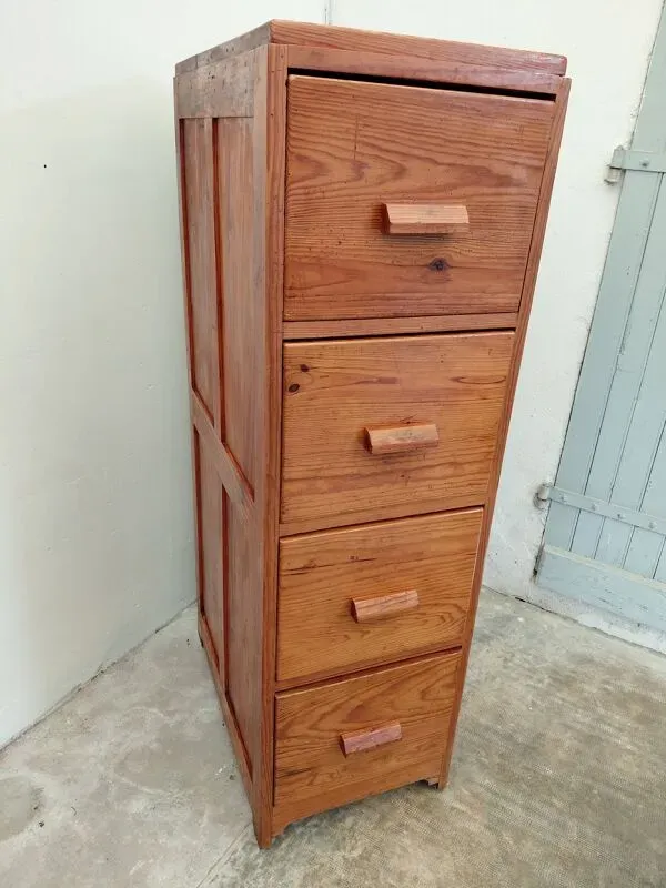 Illustration numéro 3 du produit Meuble de métier