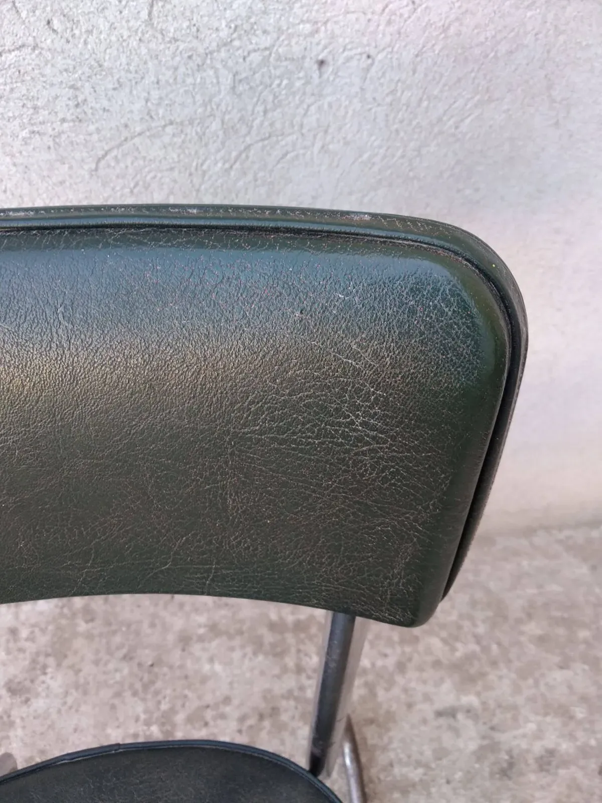 Illustration numéro 3 du produit Chaise de bureau Ronéo