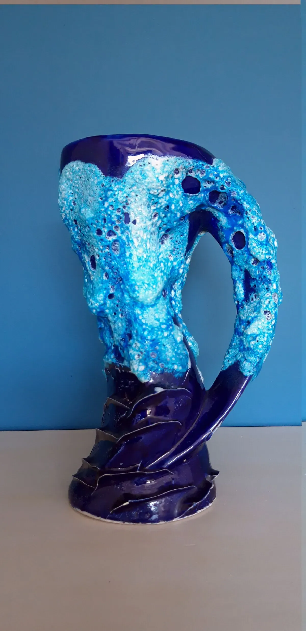 Illustration numéro 3 du produit Vase en céramique fat lava vallauris années 60/70