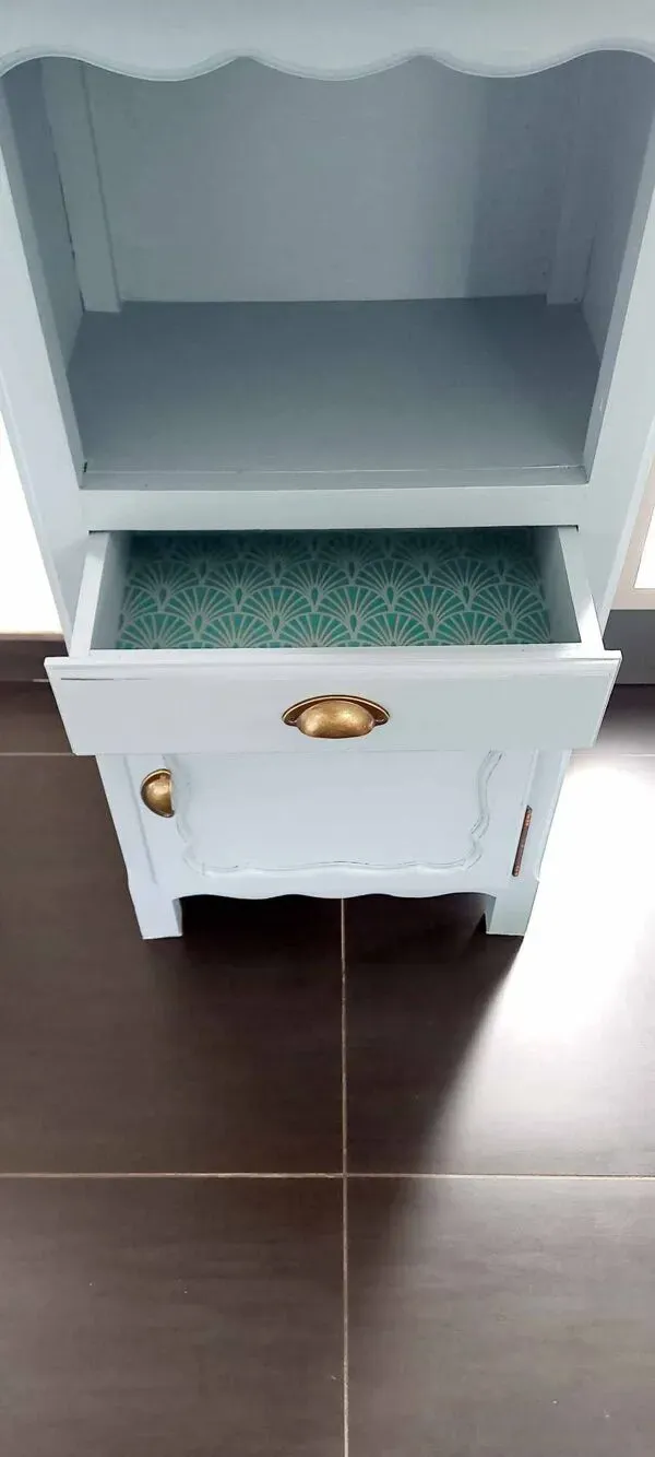 Illustration numéro 3 du produit Buffet vintage