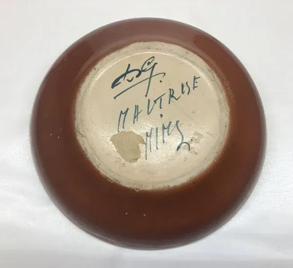 Illustration numéro 3 du produit Plat en céramique de Nimy par Georges Destrebecq