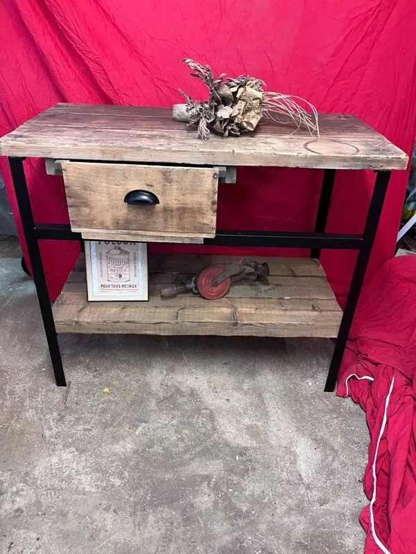 Illustration numéro 3 du produit Meuble de métier