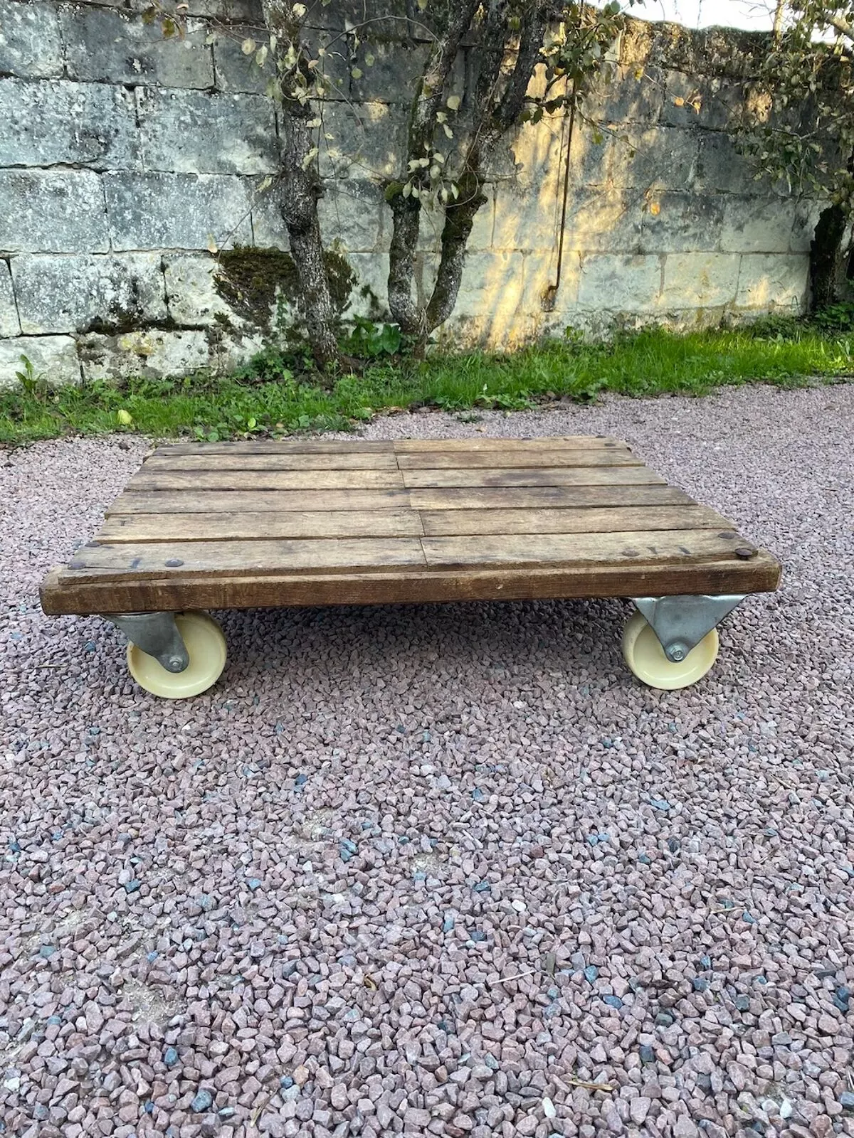 Illustration numéro 3 du produit Chariot industriel SNCF