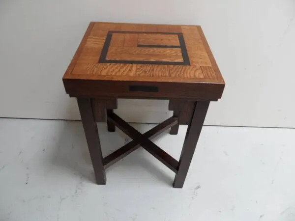 Illustration numéro 3 du produit Table basse en chêne Art Déco École d'Amsterdam