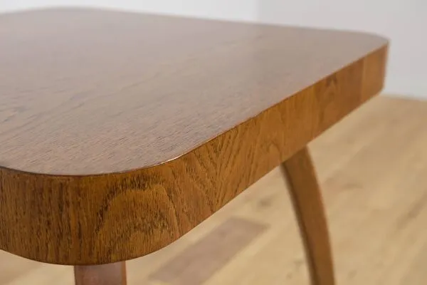 Illustration numéro 3 du produit Table basse vintage H-259 par Jindřich Halabala pour Up Závody, Tchécoslovaquie, années 1950.