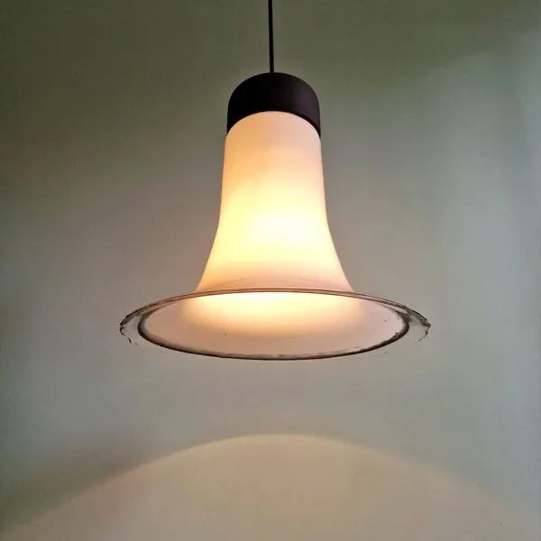 Illustration numéro 3 du produit Grande suspension en verre, Peill & Putzler, années 1970