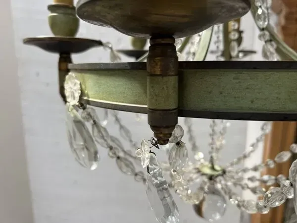 Illustration numéro 3 du produit Lustre de style Empire a pampilles et tôle patinée XX siècle