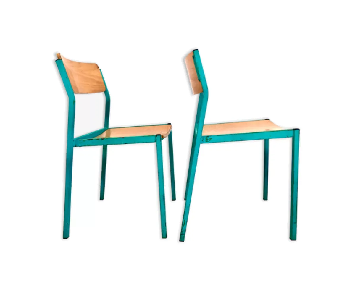 Illustration numéro 3 du produit Paire de chaises d'écolier