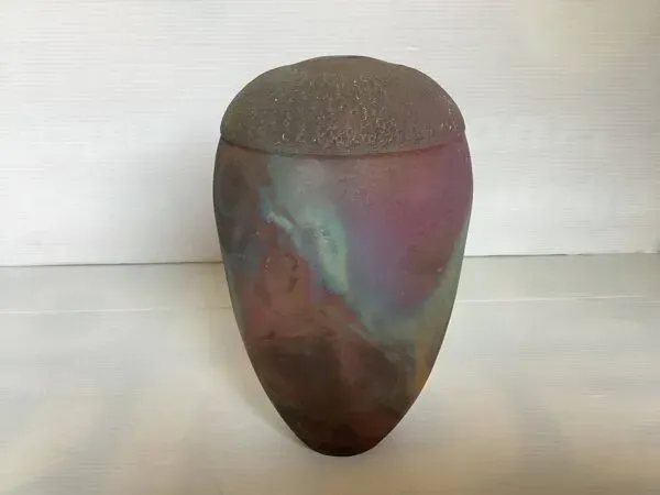 Illustration numéro 3 du produit Vase asymétrique par Van Gompel