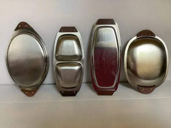 Illustration numéro 3 du produit 4 raviers métal et bois style scandinave