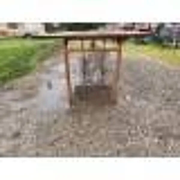 Illustration numéro 3 du produit Table Industrielle Fer et Bois