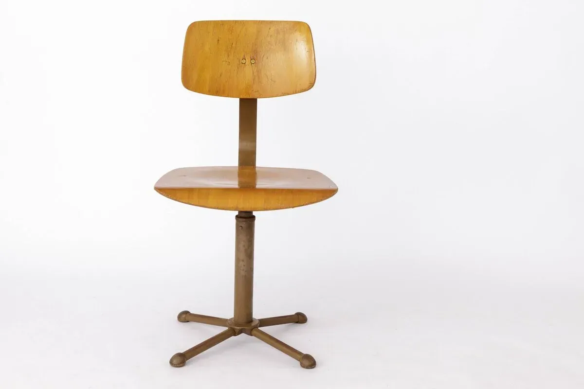 Illustration numéro 3 du produit Chaise de bureau industrielle, années 1950 environ - Allemagne