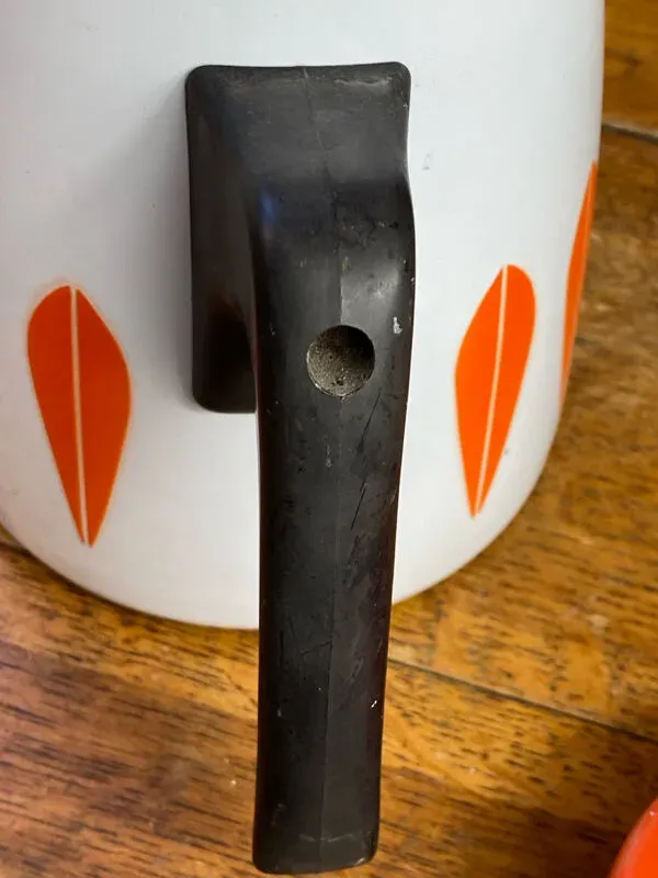 Illustration numéro 3 du produit Théière scandinave Lotus Cathrineholm