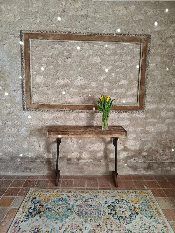 Illustration numéro 3 du produit Console en chêne et fonte, pièce unique