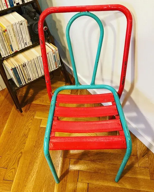 Illustration numéro 3 du produit Chaise Tolix