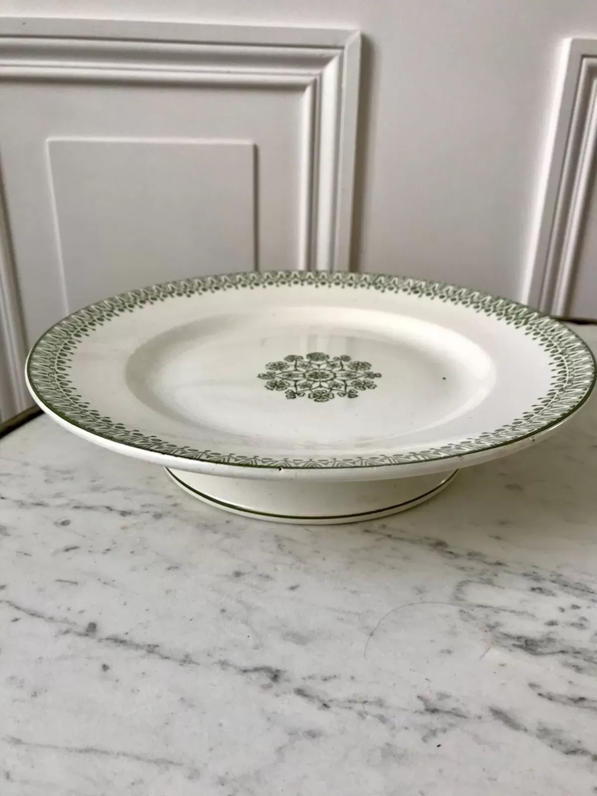 Illustration numéro 3 du produit Paire de compotiers bas terre de fer st amand vert début xxème