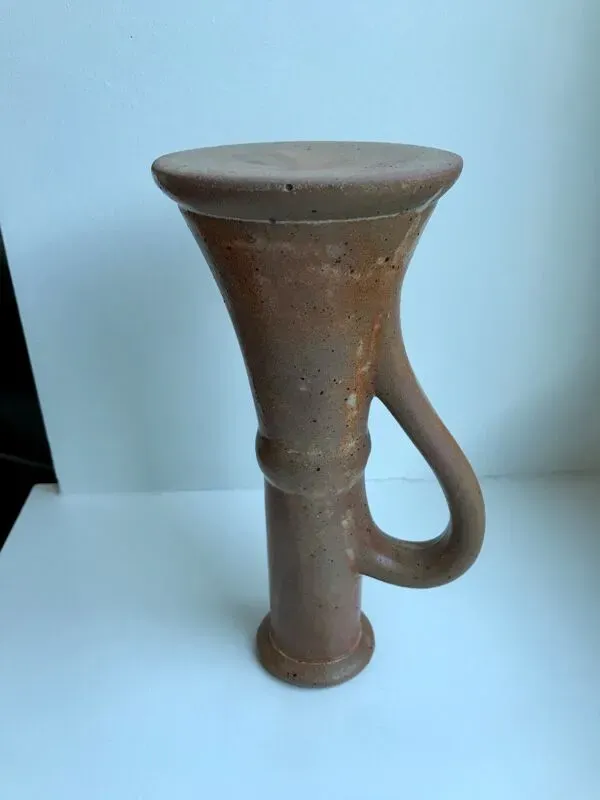 Illustration numéro 3 du produit Bougeoir en grès années 70