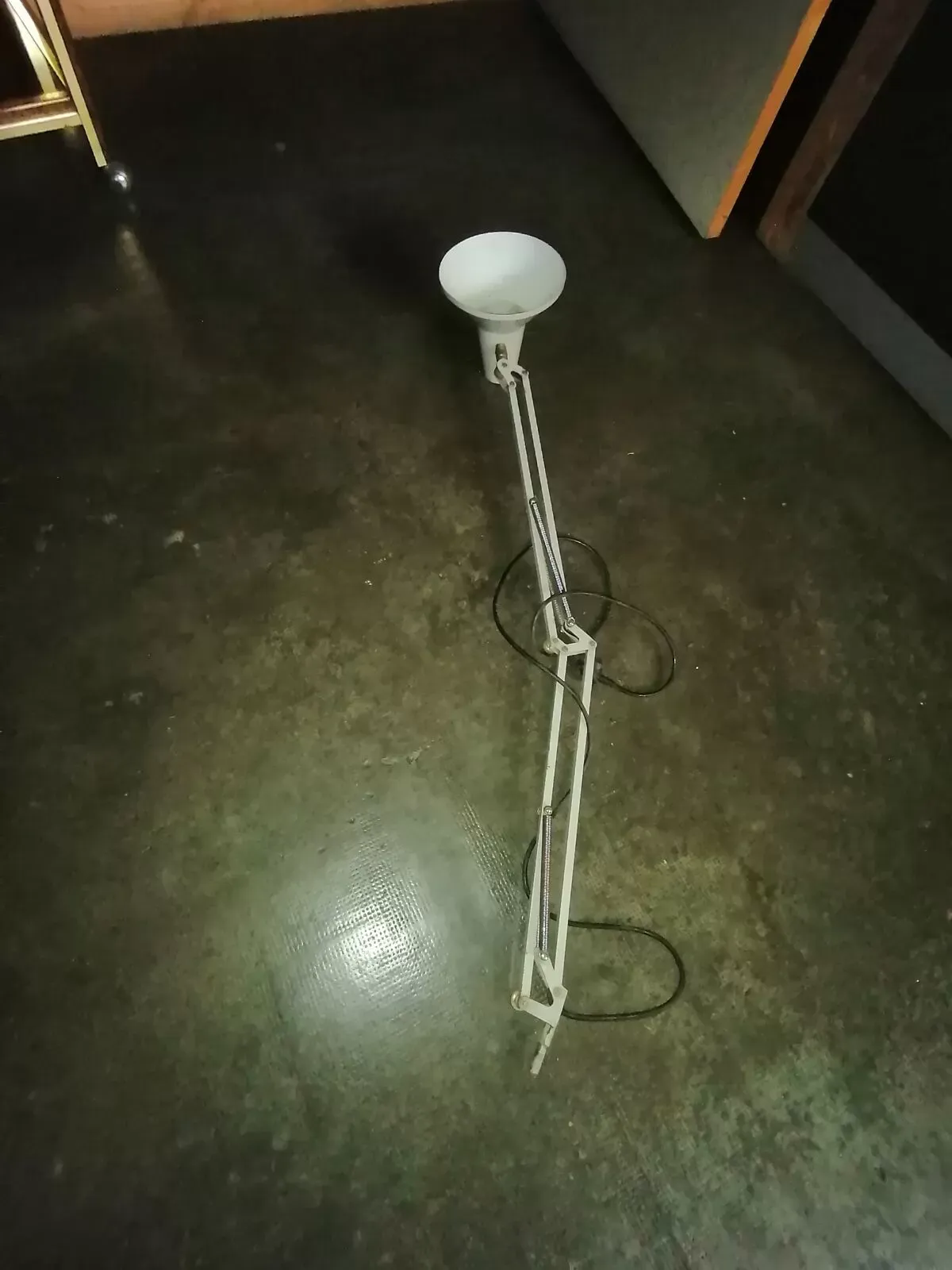 Illustration numéro 3 du produit Lampe industrielle bureau architecte 2 bras 1960 1970