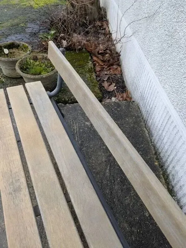 Illustration numéro 3 du produit Ancien banc d’école