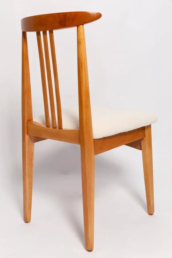 Illustration numéro 3 du produit Chaise Mid-Century en Bouclé Ivoire Crème, conçue par M. Zielinski, Europe, 1960s