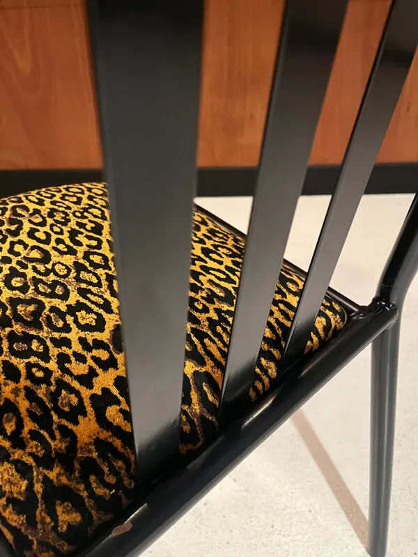 Illustration numéro 3 du produit Chaise vintage, design Robert Mallet Stevens