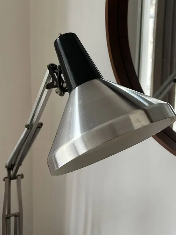 Illustration numéro 3 du produit Lampe de Bureau d'Architecte T9 Hala Zeist
