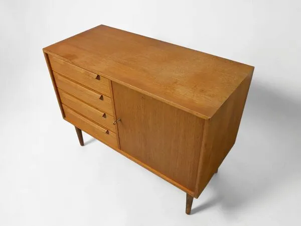 Illustration numéro 3 du produit Enfilade scandinave en teck, 1960-1970