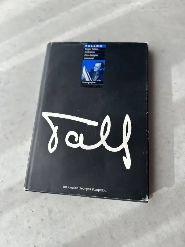 Illustration numéro 3 du produit Banc vintage bleu des années 1960 par Roger Tallon