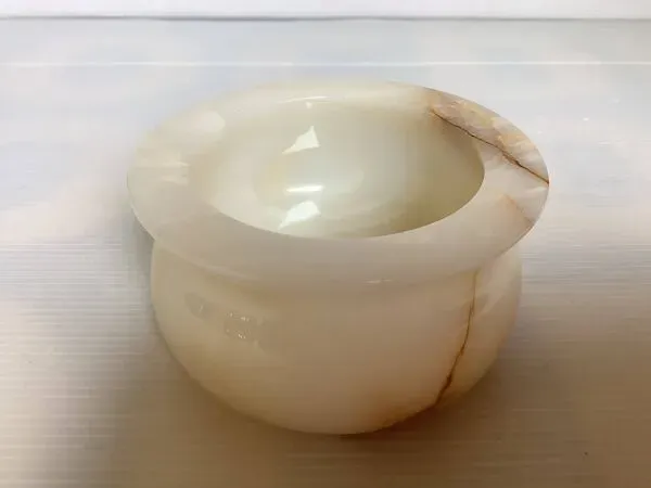 Illustration numéro 3 du produit Vide poche baguier en onyx