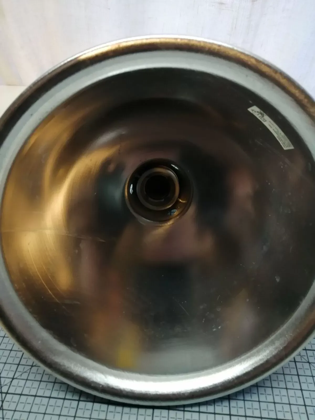 Illustration numéro 3 du produit Suspension en aluminium noir