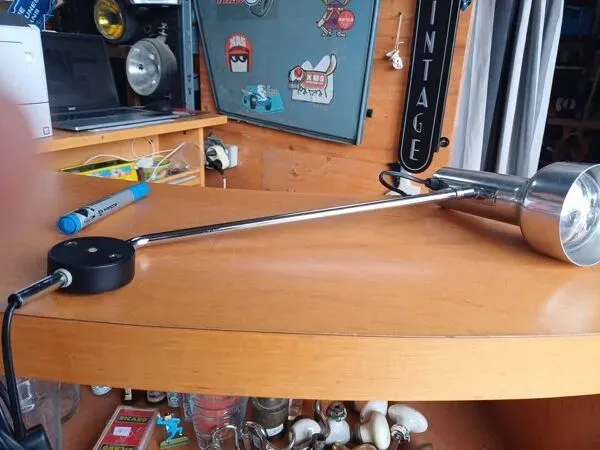 Illustration numéro 3 du produit Lampe style industrielle vintage