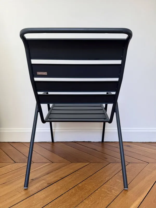 Illustration numéro 3 du produit Fauteuil bas d'extérieur modèle Monceau édition Fermob