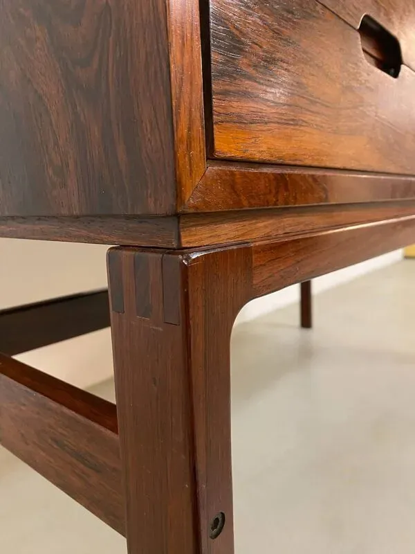 Illustration numéro 3 du produit Bureau danois en palissandre par Arne Wahl Iversen années 60