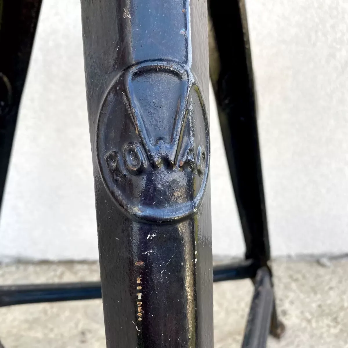 Illustration numéro 3 du produit Tabouret industriel Rowac par Robert Wagner