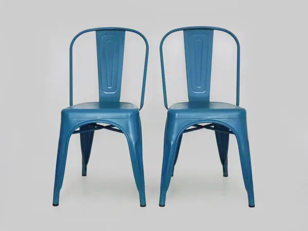 Illustration numéro 3 du produit Paire de Chaises A Tolix en métal bleu Xavier Pauchard