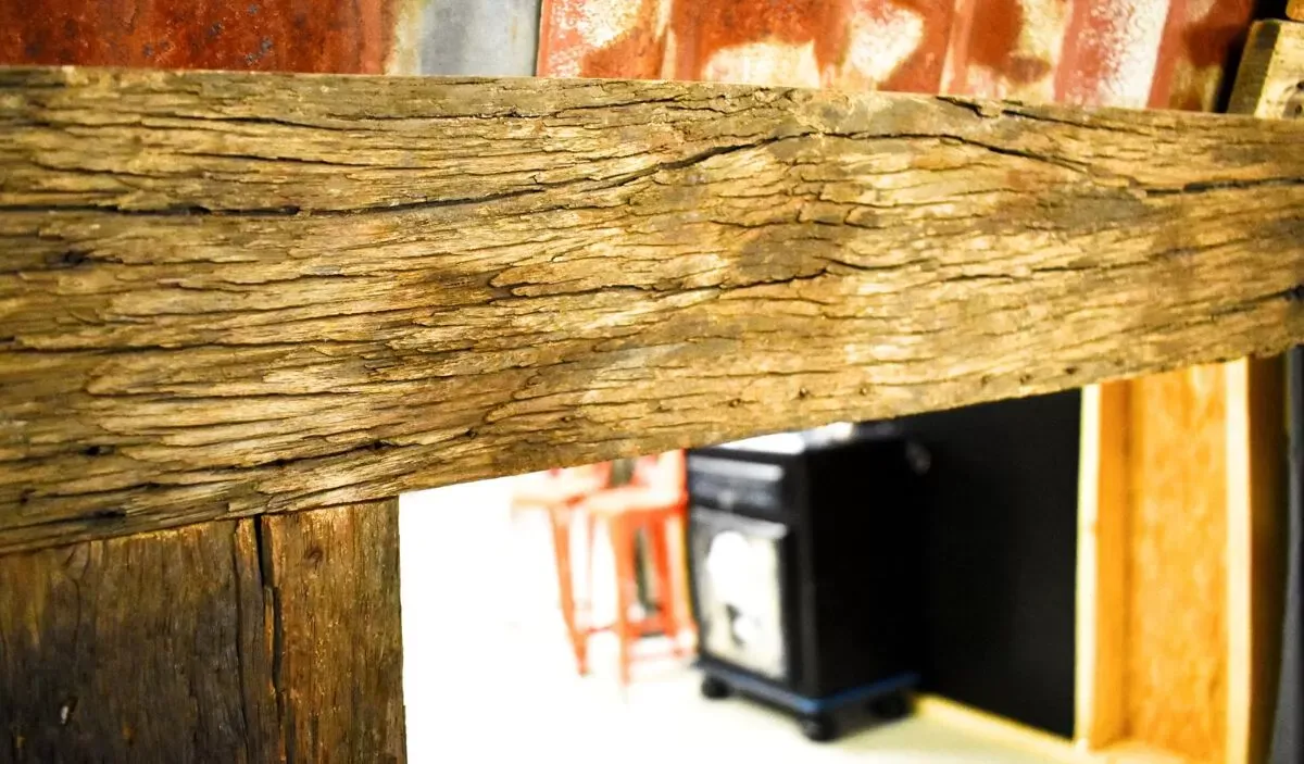 Illustration numéro 3 du produit Miroir indus en bois exotiques massifs recyclés