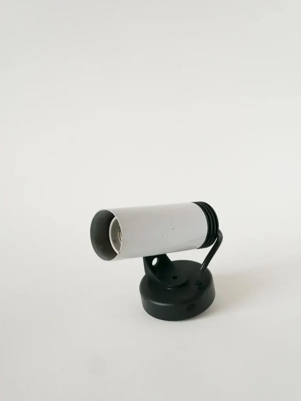 Illustration numéro 3 du produit Applique spot en métal, blanc, 1970