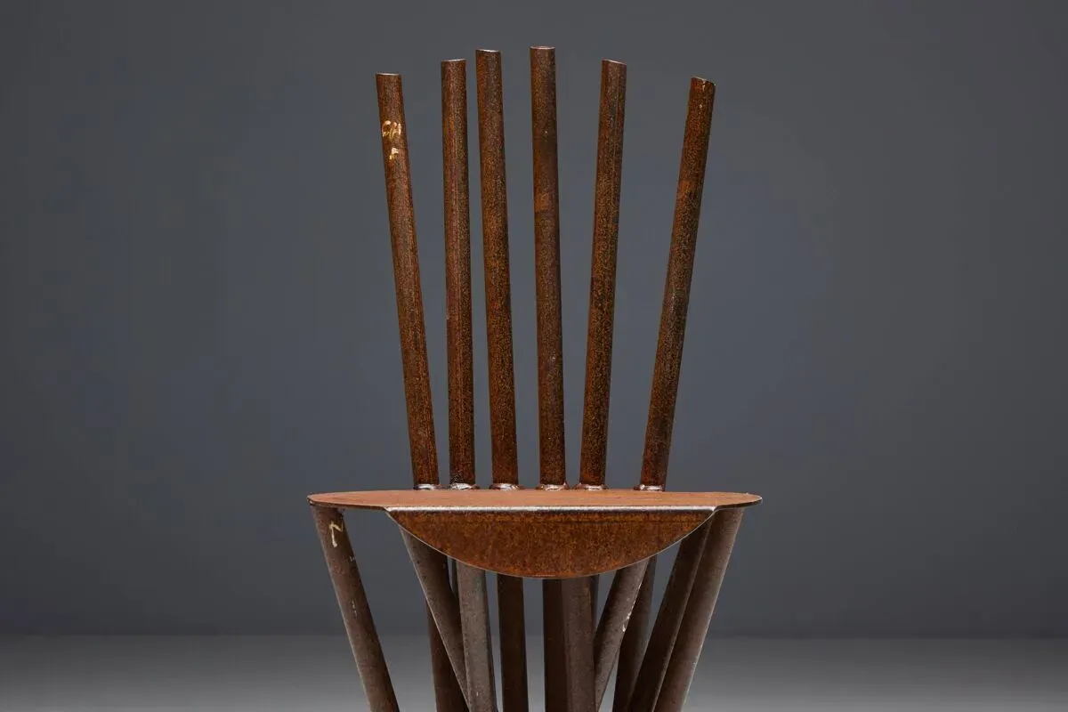 Illustration numéro 3 du produit Chaises industrielles primitives Wabi Sabi, France, années 1950