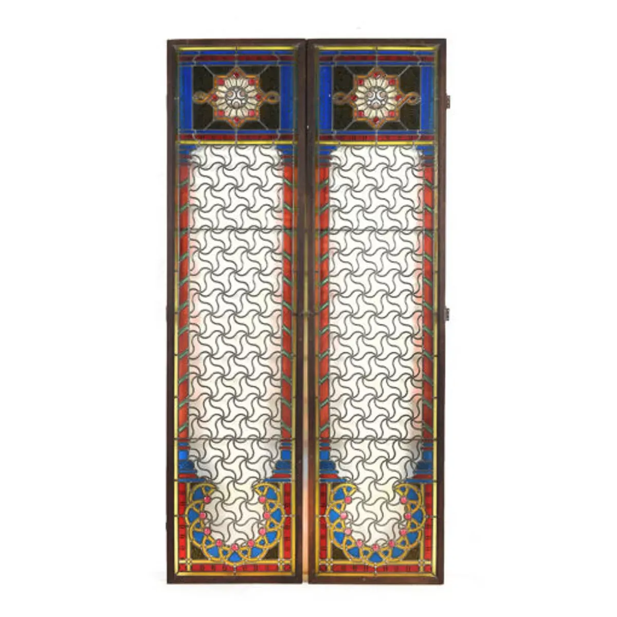 Illustration numéro 3 du produit Fenêtres grillagées à vitraux colorés