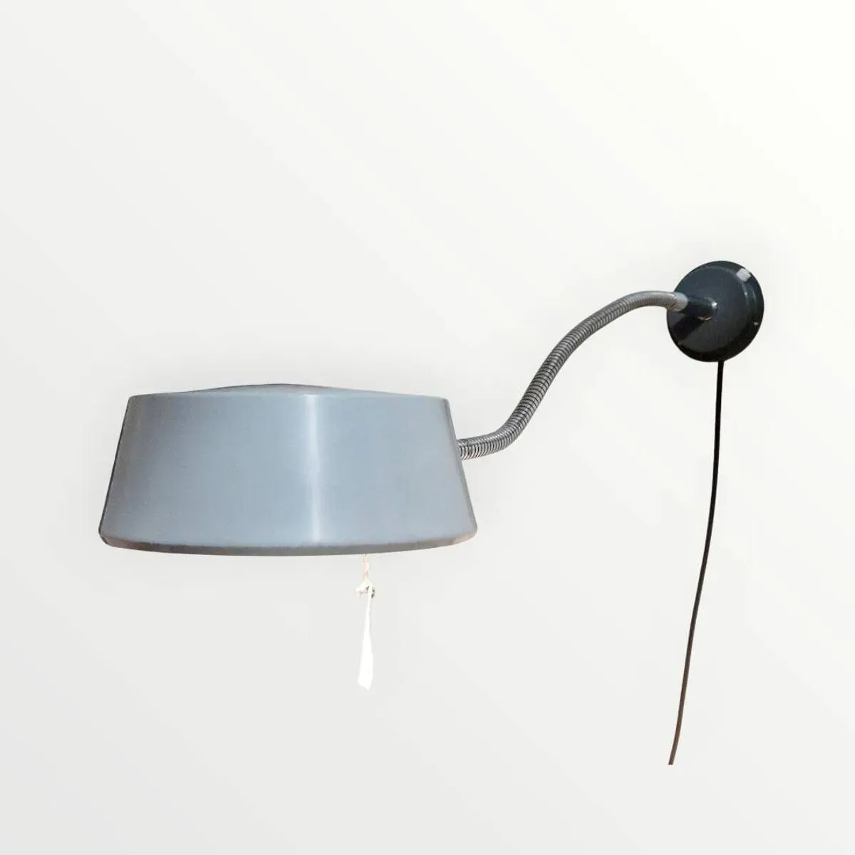 Illustration numéro 3 du produit Lampe JUMO 750 - Neuve d'origine- 1950s