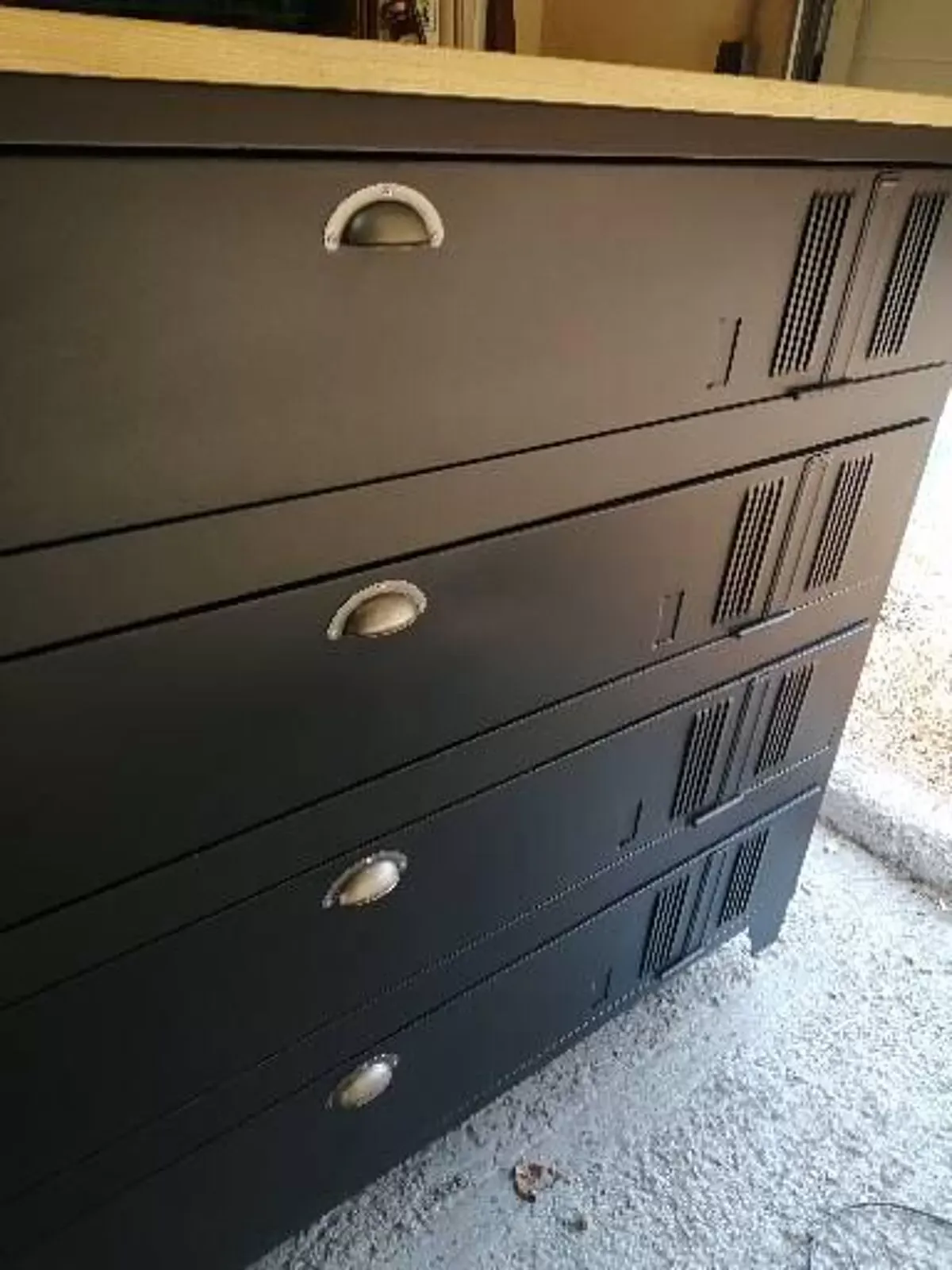 Illustration numéro 3 du produit Buffet industriel