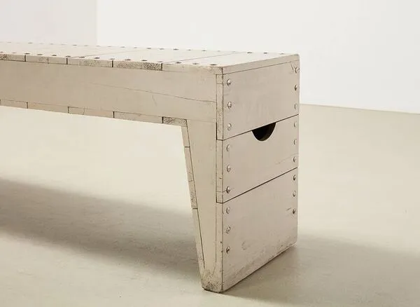 Illustration numéro 3 du produit Banc de l'École Dom Hans van der Laan  de 's-Hertogenbosch Pays-Bas 1966