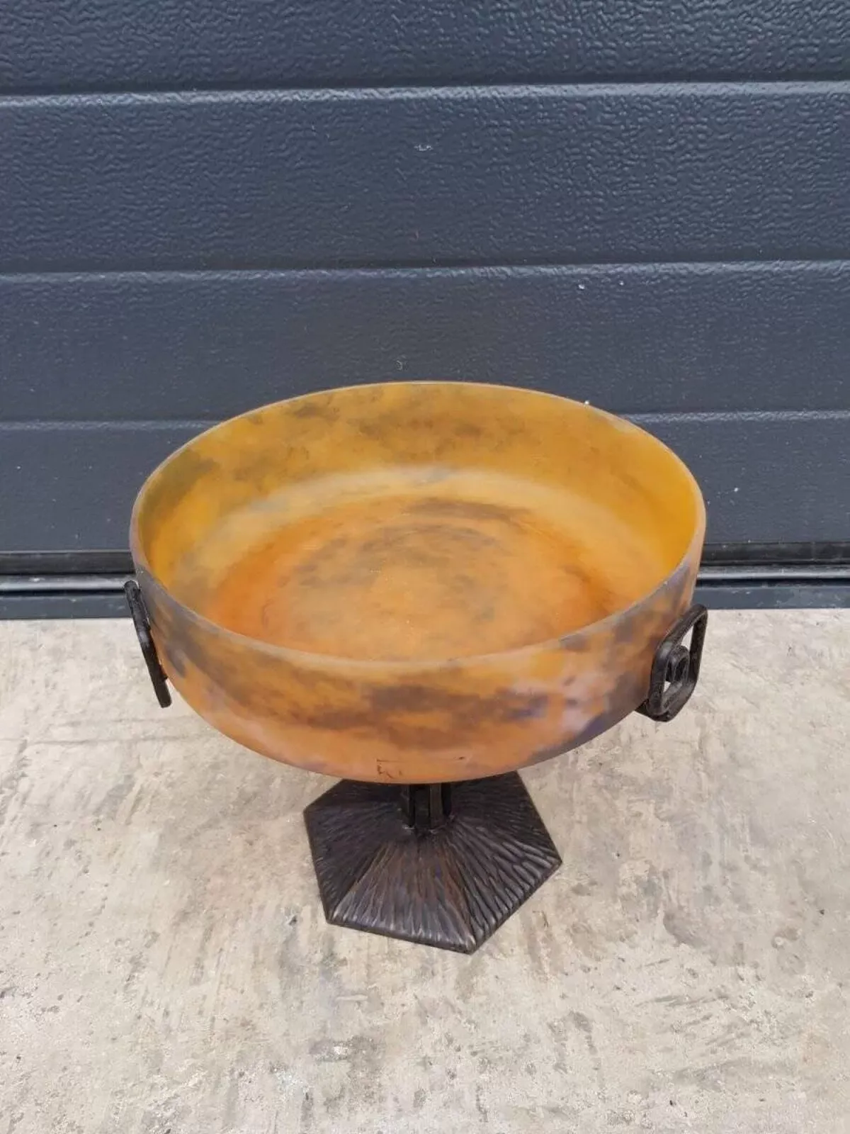 Illustration numéro 3 du produit Coupe Circulaire - Signature : Lorrain