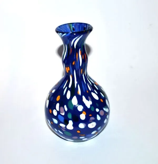 Illustration numéro 3 du produit Vase Biot en verre soufflé bullé bleu design 2000 signé Arnold
