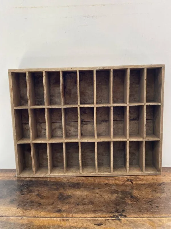 Illustration numéro 3 du produit Casier d'atelier