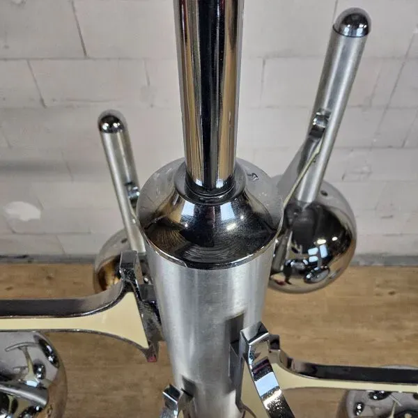 Illustration numéro 3 du produit Lampe suspendue vintage Space Age en chrome design italien de Gaetano Sciolari