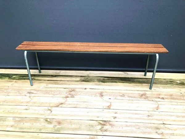 Illustration numéro 3 du produit Banc d’école