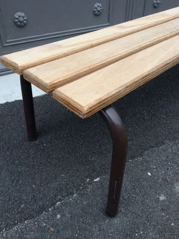 Illustration numéro 3 du produit Banc d'école Mullca vintage piétement tubulaire